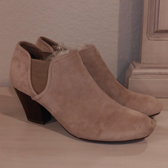 Vaneli Boots Womens 10 Gray Suede Leather Judy Ankle Booties - Picture 1 of 6